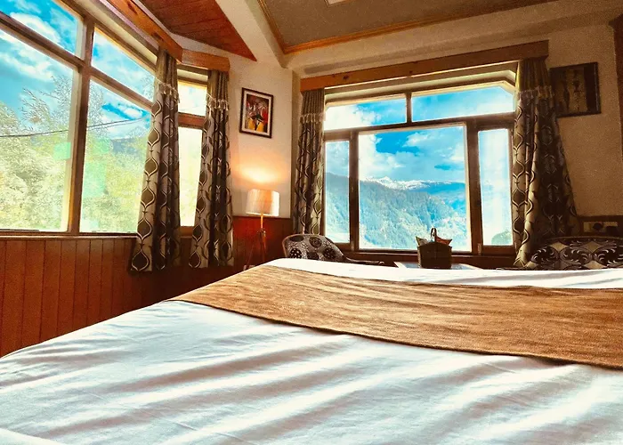 Woods Villa Cottage, ManaliVilla