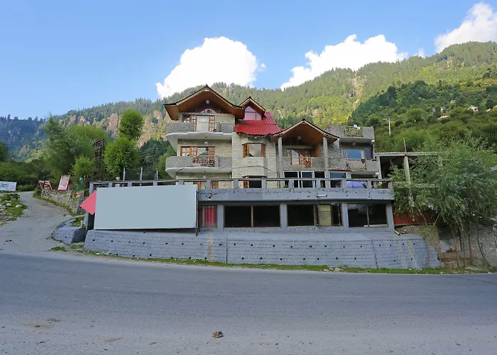 Oyo 9392 Villa Riverine Manali 
